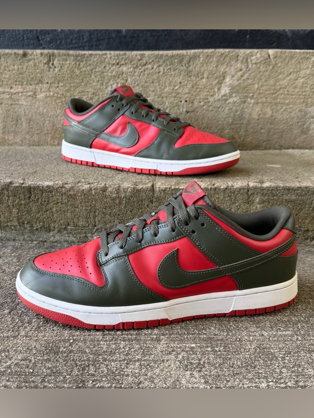 Nike Dunk Low Mystic Red Khaki Men’s Athletic Casual Shoes Size 12 DV0833-600
